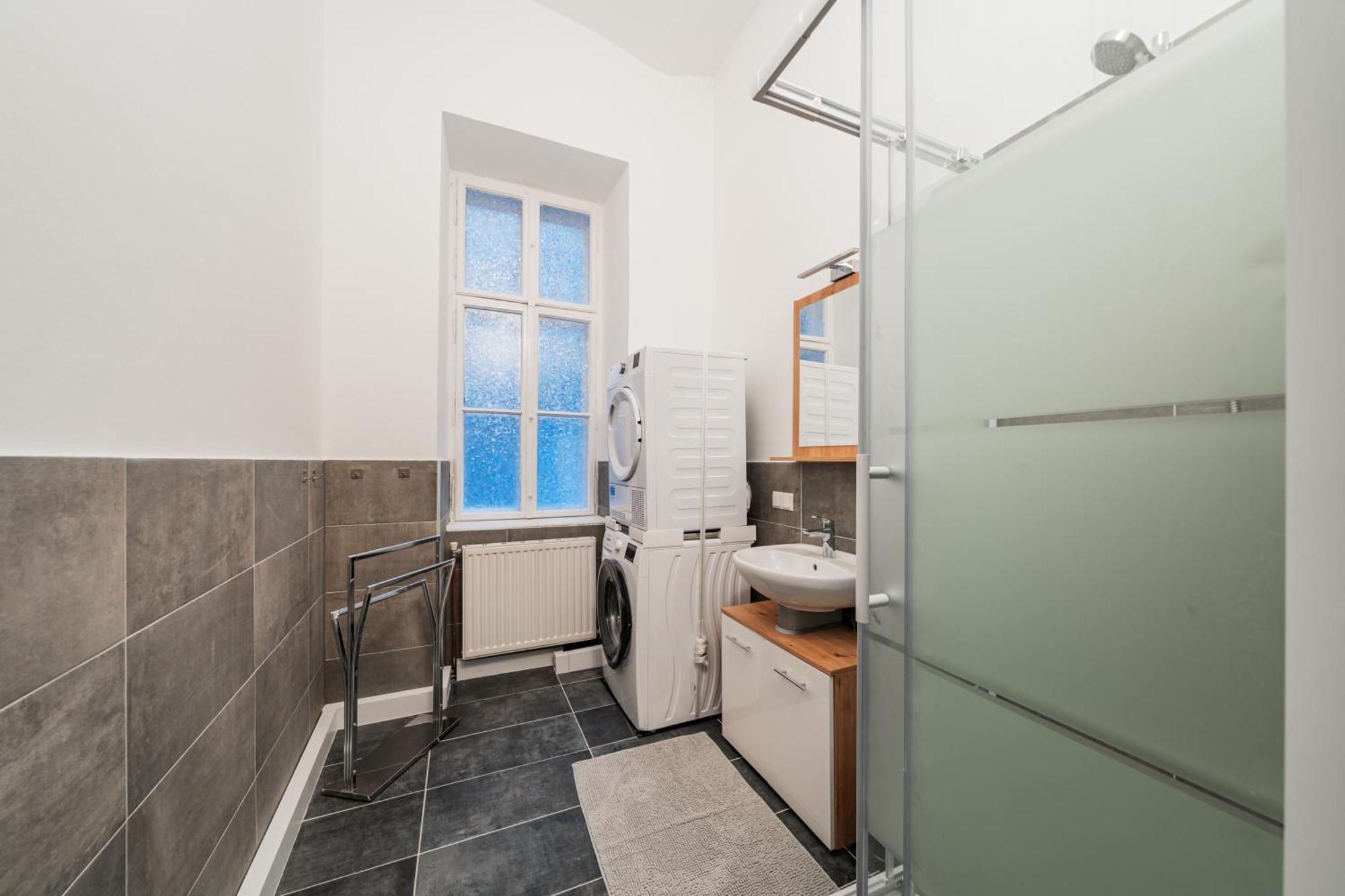 3 Bedrooms - 74Sqm - 10 Min. Inner City Виена Екстериор снимка